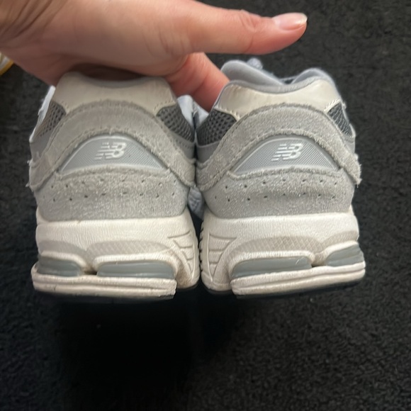 New balance 2002 r - Picture 2 of 5